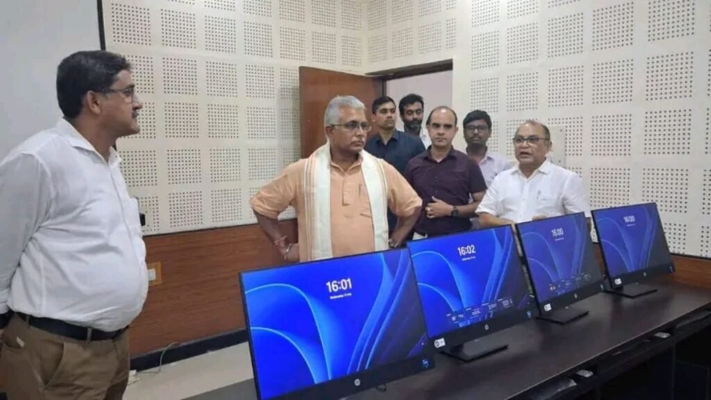 BRAIPRD-র অ্যাকাডেমিক ভবন ও পঞ্চায়েত প্রশিক্ষণ কেন্দ্র পরিদর্শনে পঞ্চায়েত মন্ত্রী দিলীপ ঘোষ।